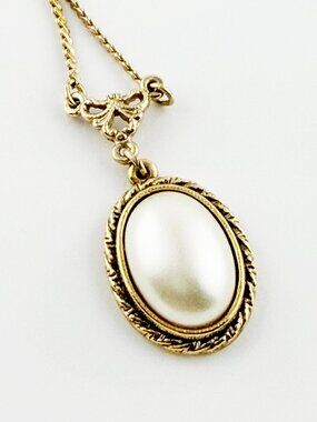 1928 Jewelry Co. Gold Tone Faux Pearl Oval Pendant Necklace - Grandmacore